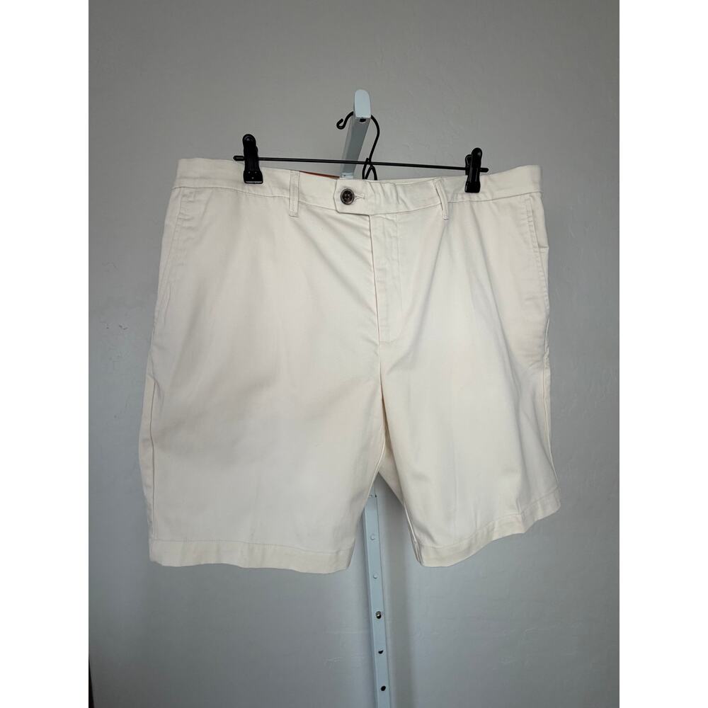 Goodfellow & Co Men’s Dress Shorts White Size 40 Stretch 9” Inseam NWT